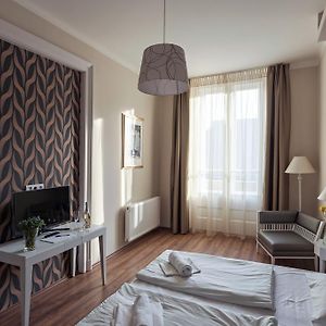 Kamer met een Queen Size Bed